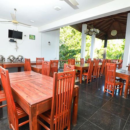 Yala Rich Lodge ทิซซามาฮารามา ภายนอก รูปภาพ