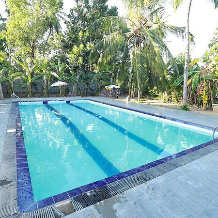 Yala Rich Lodge ทิซซามาฮารามา ภายนอก รูปภาพ