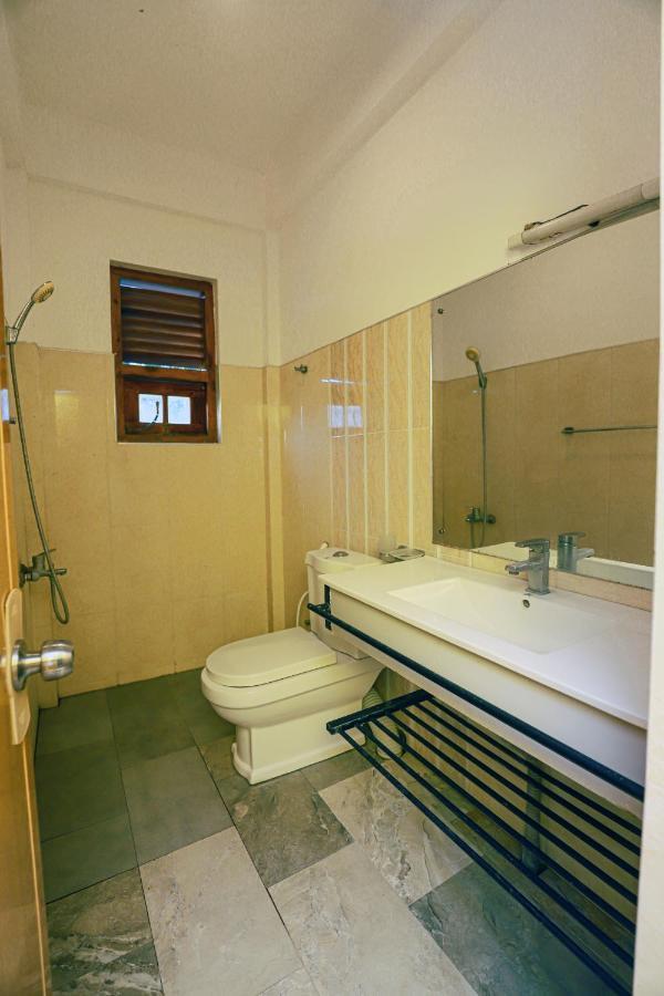 Yala Rich Lodge ทิซซามาฮารามา ภายนอก รูปภาพ